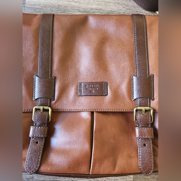 Fossil leather messenger bag - Picture 7 of 10